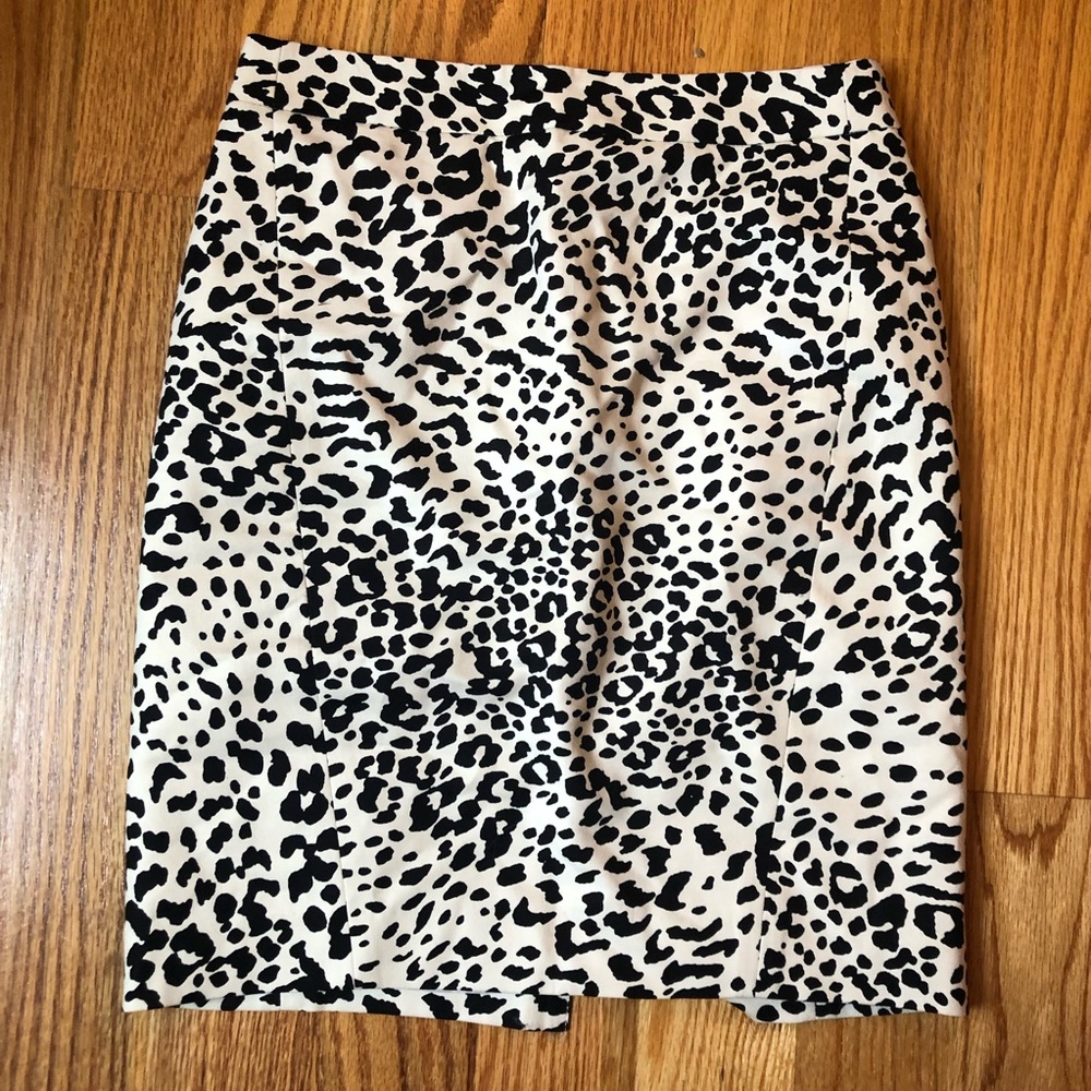Loft cheetah print pencil skirt